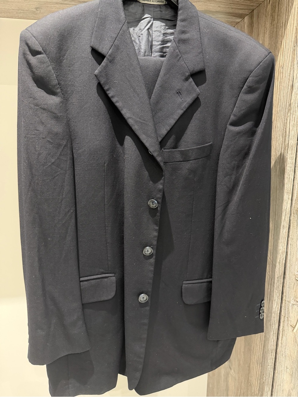 Men's Navy Blue Single-Breasted Tailored Suit